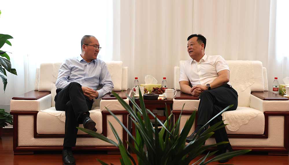 大型铸钢件,铸钢件厂家,铸钢件加工,铸钢件铸造厂家,大型铸钢件加工厂-河南新腾飞铸钢_鞍钢重机董事长王洪武一行莅临河南新腾飞铸钢洽谈合作