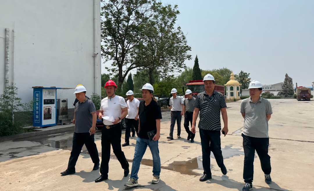 河南新腾飞铸钢18