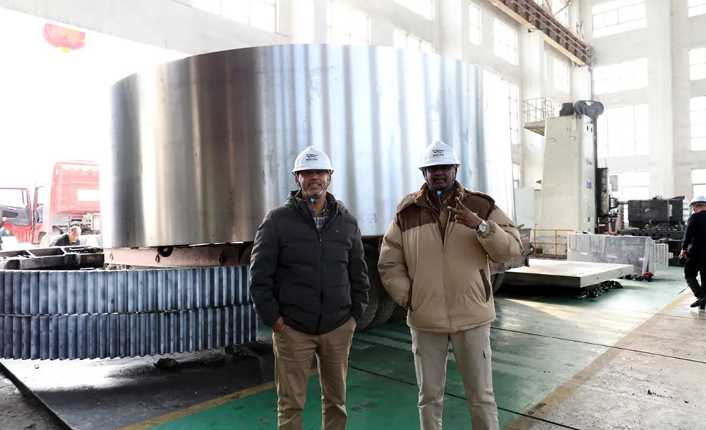 河南新腾飞铸钢4